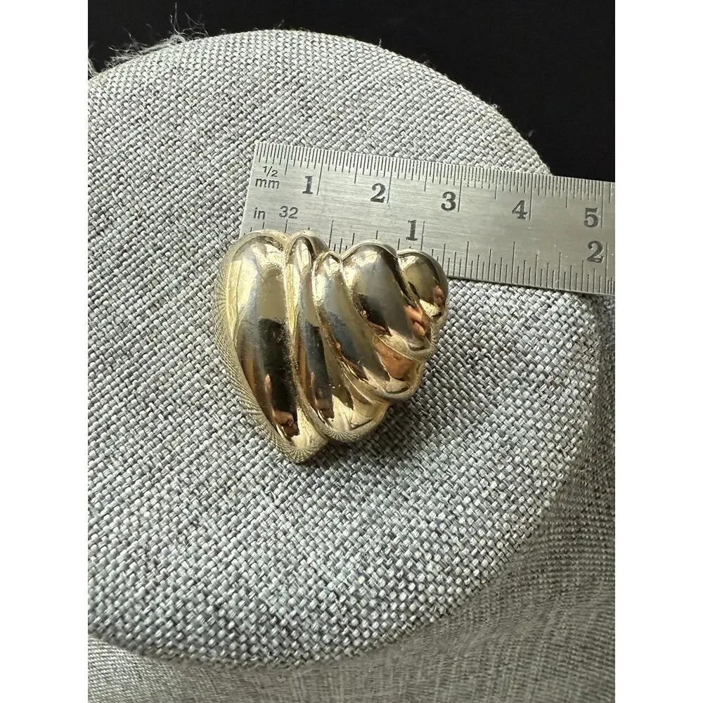 Vintage Gold Tone Puffed Brooch Modernist Deco Art To Wear Lapel Scarf Pin